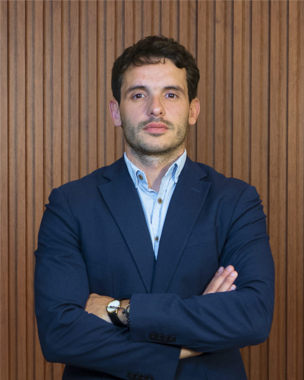 Esteban Sisini Dr. Esteban Sisini