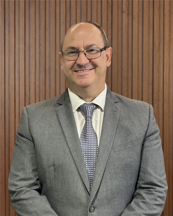 Mauricio Federico García Arnera Dr. Mauricio Federico García Arnera